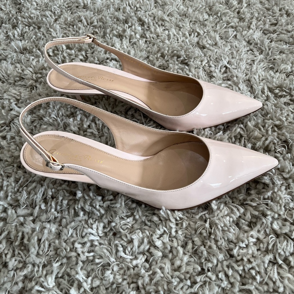 Gianvito Rossi Pointed Toe Patent Slingbacks - EU 40 - 9.5-10 U.S. - Picture 6 of 17